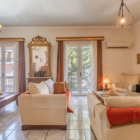 The Pirate's Mansion Apartment Nafplio